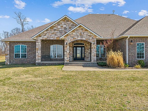 4th image of 16283 Neel Dr
