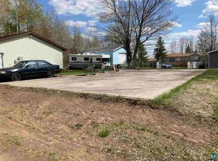 3916 Old Midway Rd, Hermantown, MN 55810