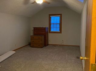 9200 Avon Ln, Lincoln, NE 68505