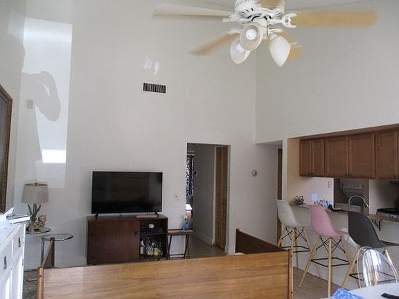 2nd image of 2066 SW 82nd Ave