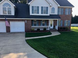 66 Anson Ln, Spring Lake, NC 28390