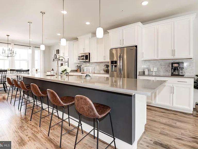 20523 Milbridge Ter — Photo 10