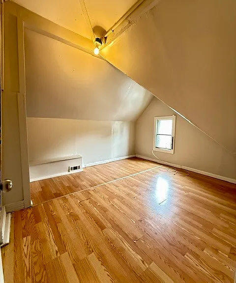 384 Gregory St — Photo 5