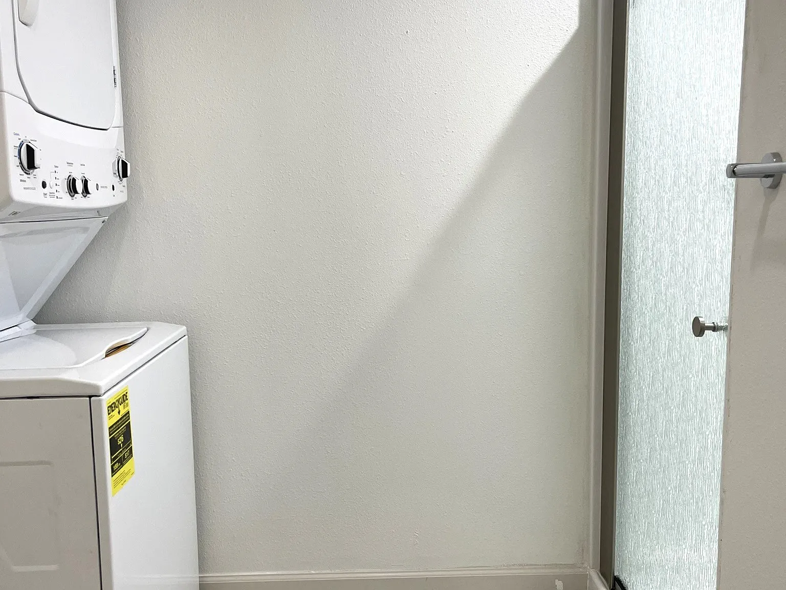 2 bed, 820 sqft, $950 — Photo 4