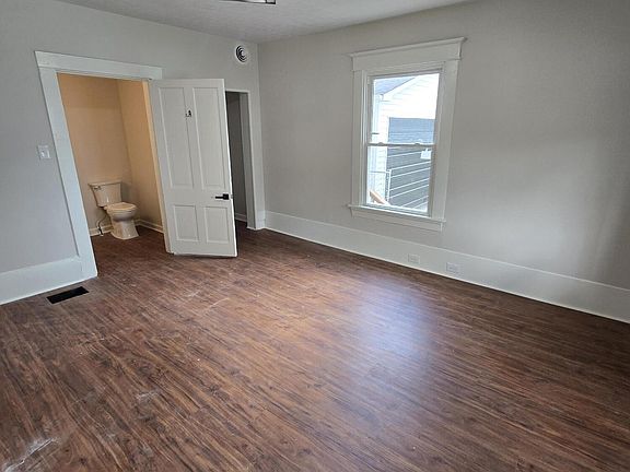 3rd image of 323 W 2nd St