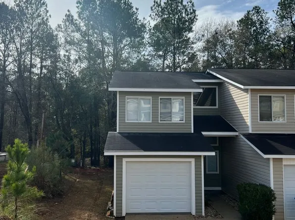 106 Woodfield Pl, Enterprise, AL 36330