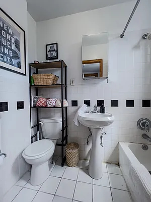 Rented by Denise Rosenblum, LREB | media 26