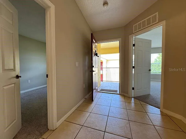 2866 Club Cortile Cir #B — Photo 22