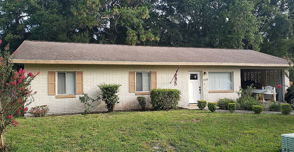 1st image of 720 NE 13th St