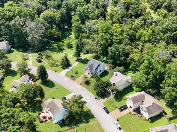 1080 Cedarcreek Village Rd, Mount Juliet, TN 37122