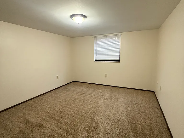 201 Baer Dr #2 — Photo 14