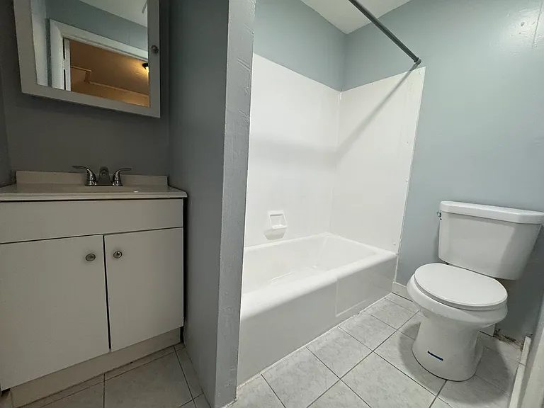 65 Fairview St #3L — Photo 10