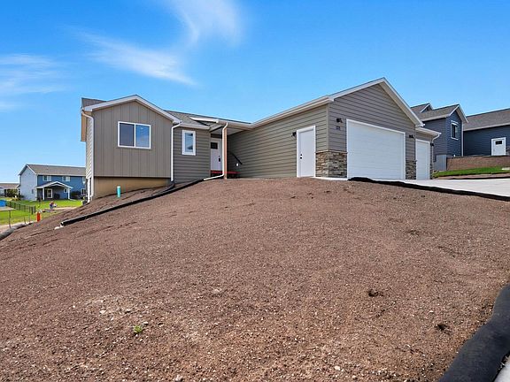 2nd image of 3129 Allison Ln