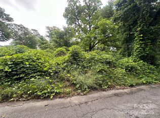 65 Walnut St, Great Falls, SC 29055