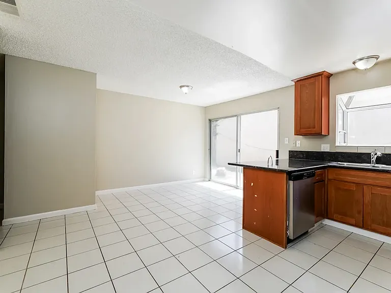3983 Avante Way — Photo 5