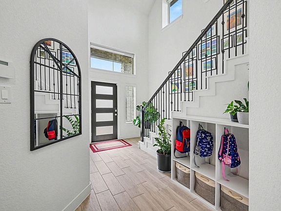 5th image of 7103 Snow Finch Ln