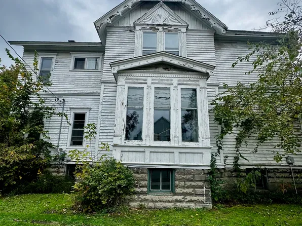 2101 5th St, Bay City, MI 48708