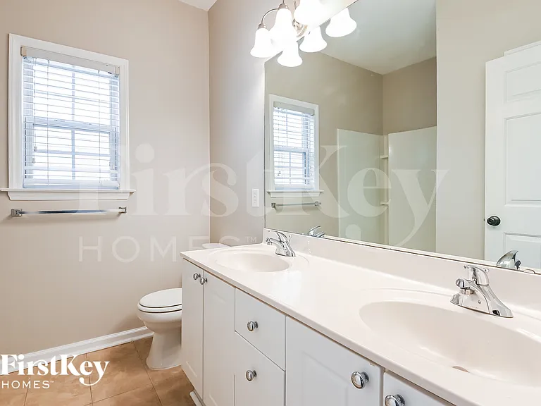 2209 Castle Pines Dr — Photo 9