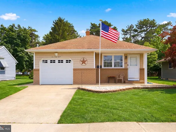 438 Jamaica Blvd, Toms River, NJ 08757