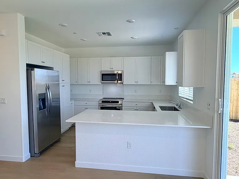 8371 Valpane Way — Photo 6