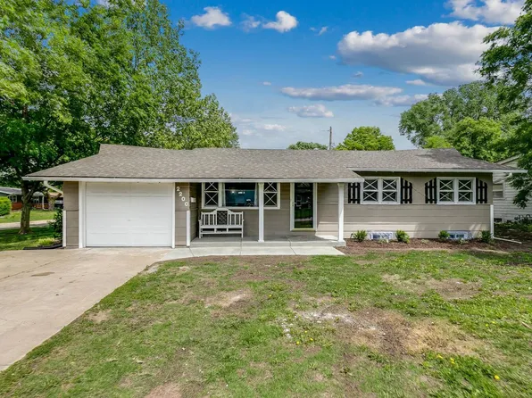 2200 E Charleston Dr, Wichita, KS 67219