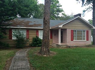3202 Avenue J, Bay City, TX 77414