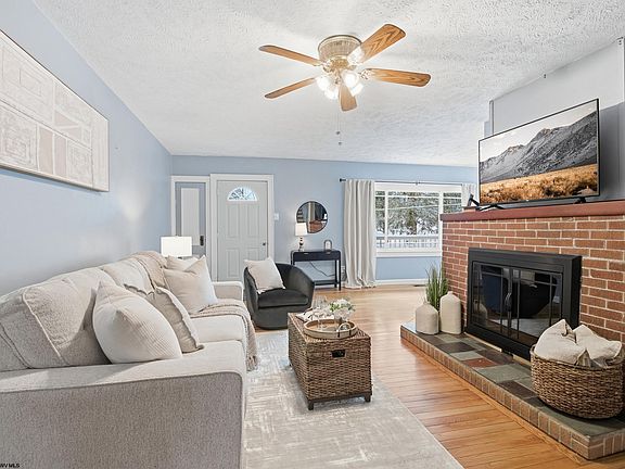 3rd image of 1912 Bunner Ridge Rd