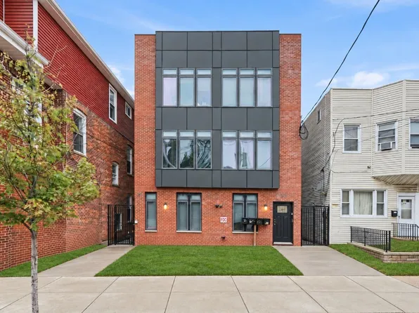 145 Bergen Ave, Jersey City, NJ 07305