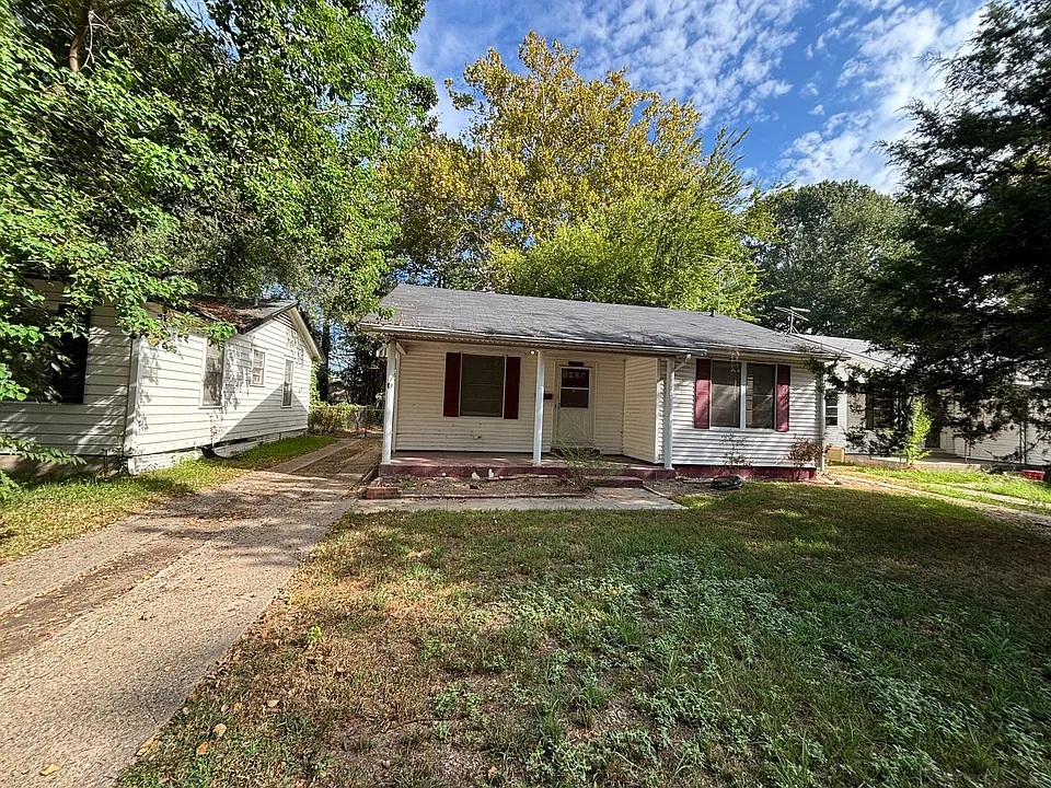 2610 Drexel St