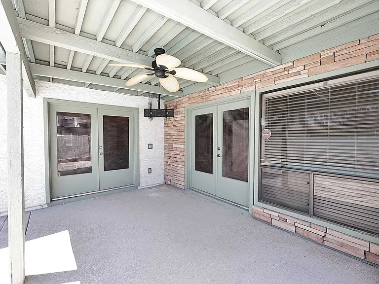 1627 E Redfield Rd — Photo 36