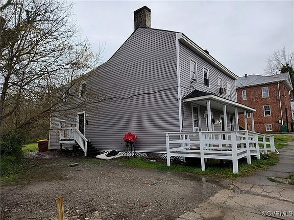 5th image of 529-530 531 Harrison St