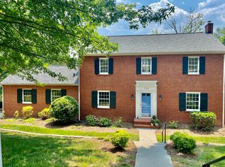 1342 E Dr SW, Roanoke, VA 24015