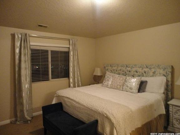 4th image of 2169 W Foxtrail Dr