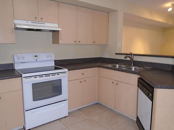3rd image of 4211 San Marino Blvd APT 101
