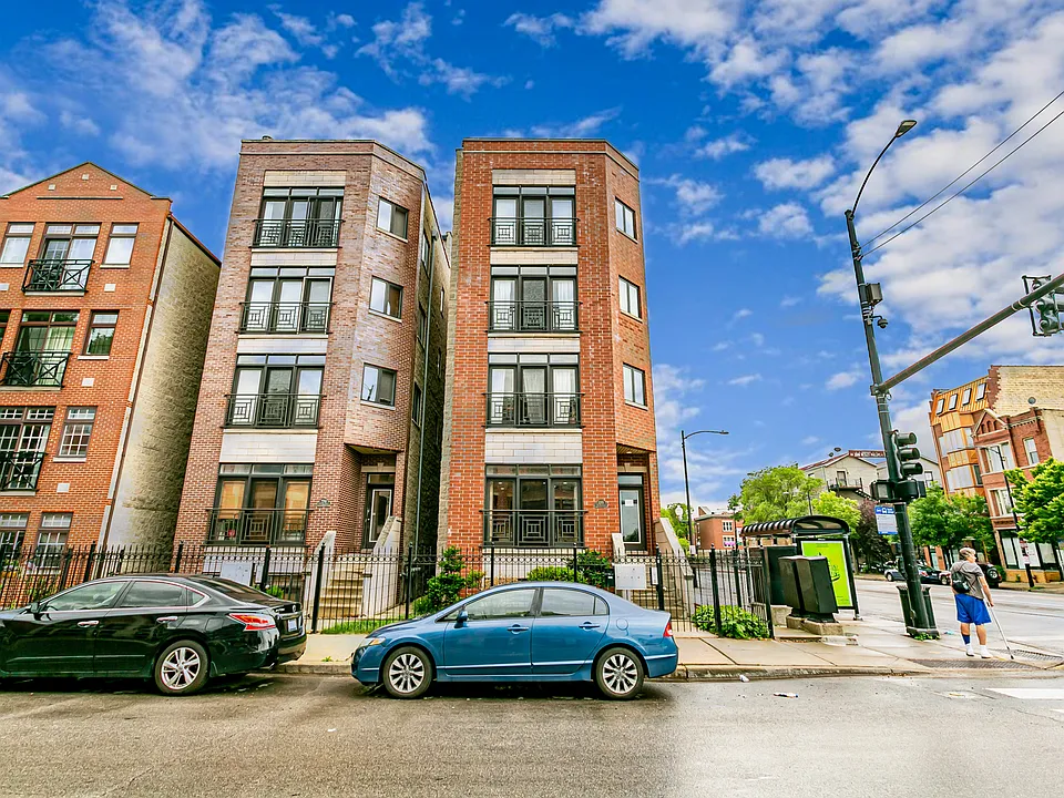 2355 W Harrison St #1