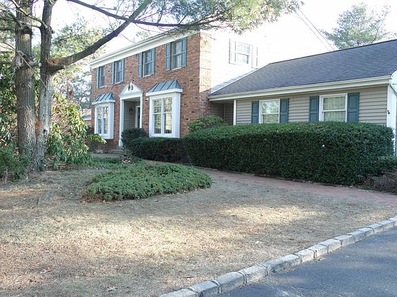 2nd image of 6 Canterbury Dr