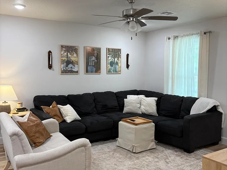 503 Rose Ave — Photo 6