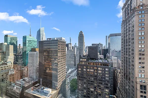 Rented by Corcoran | media 28