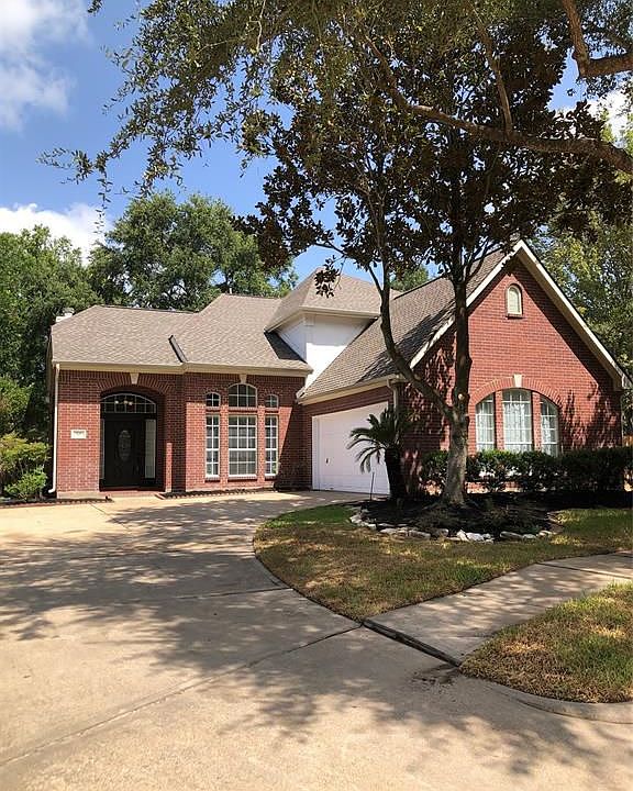 1st image of 210 Indian Summer Ct