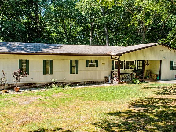 5th image of 146 Redwood Dr