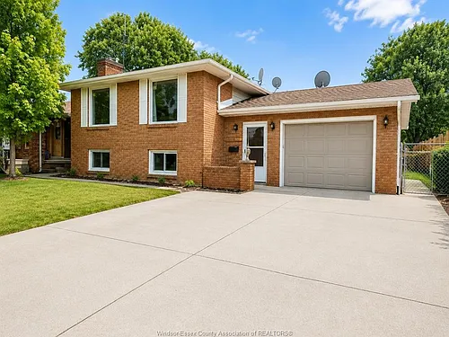 2997 Regis Ave #LOWER Photo 1 2997 Regis Ave #LOWER Photo 1