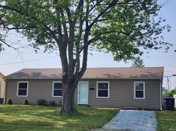 1807 W Wenlock Dr, Marion, IN 46952