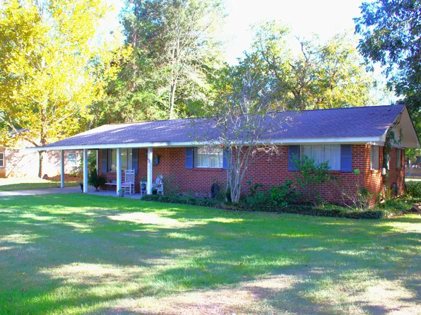 816 Taylor Dr, Hattiesburg, MS 39401
