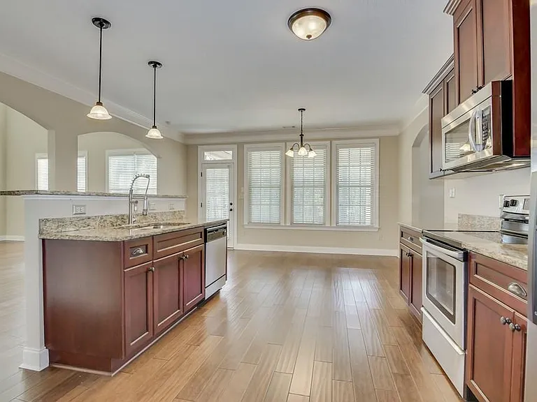 1567 Baldwin Lakes Dr — Photo 13