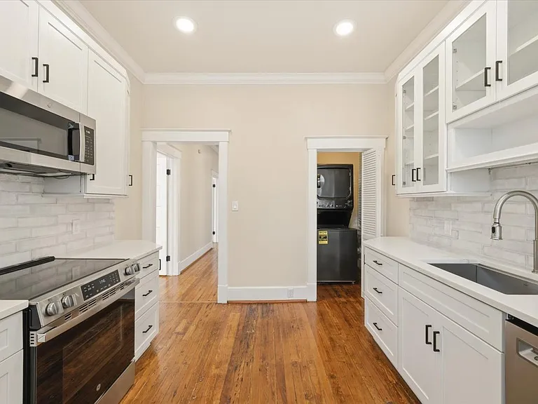 417 E Drayton St — Photo 20