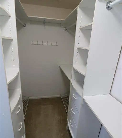 4866 Pond Ridge Dr — Photo 27