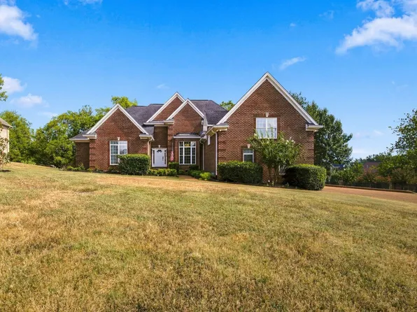 1656 Stokley Ln, Old Hickory, TN 37138