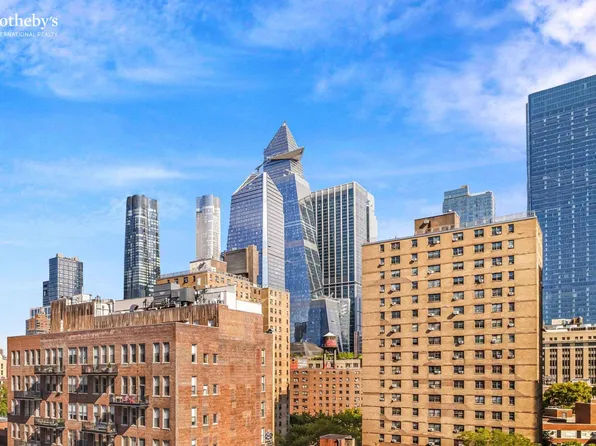 410 West 24th Street image 8 of 17