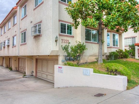 Attached 2 Car Garage