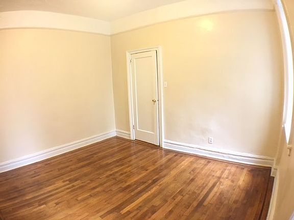 3rd image of 179 Linden Blvd APT 1f
